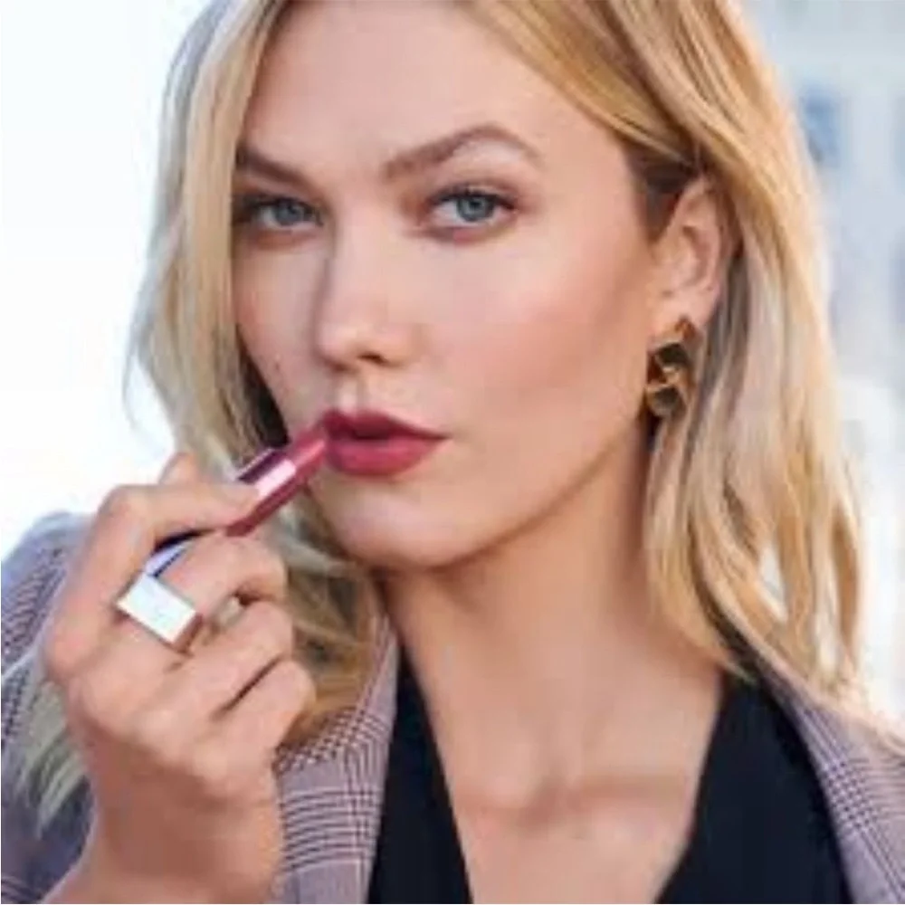 Estee Lauder Pure Color Rebellious Rose 420 Lipstick Limited Edition Tube